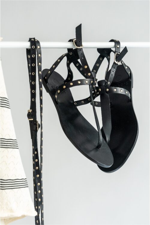 Women's black strap sandals