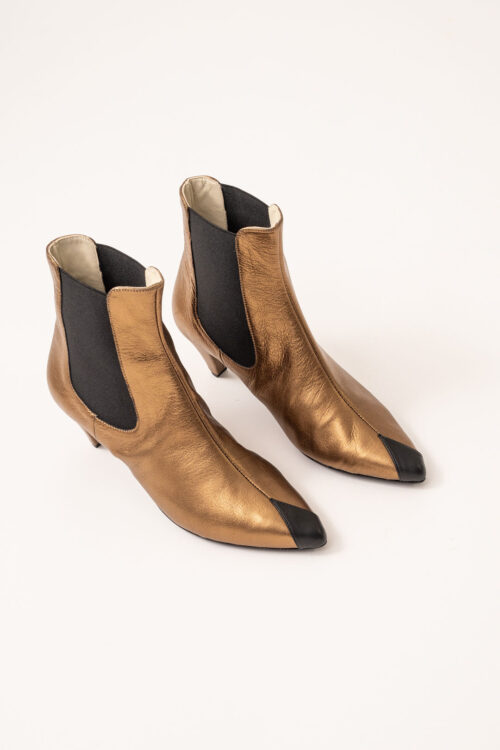 Botin Dorado Tacón_Puntera Negra mujer