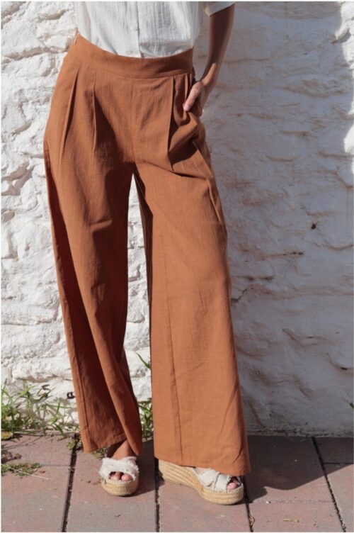 Pantalón camel mujer