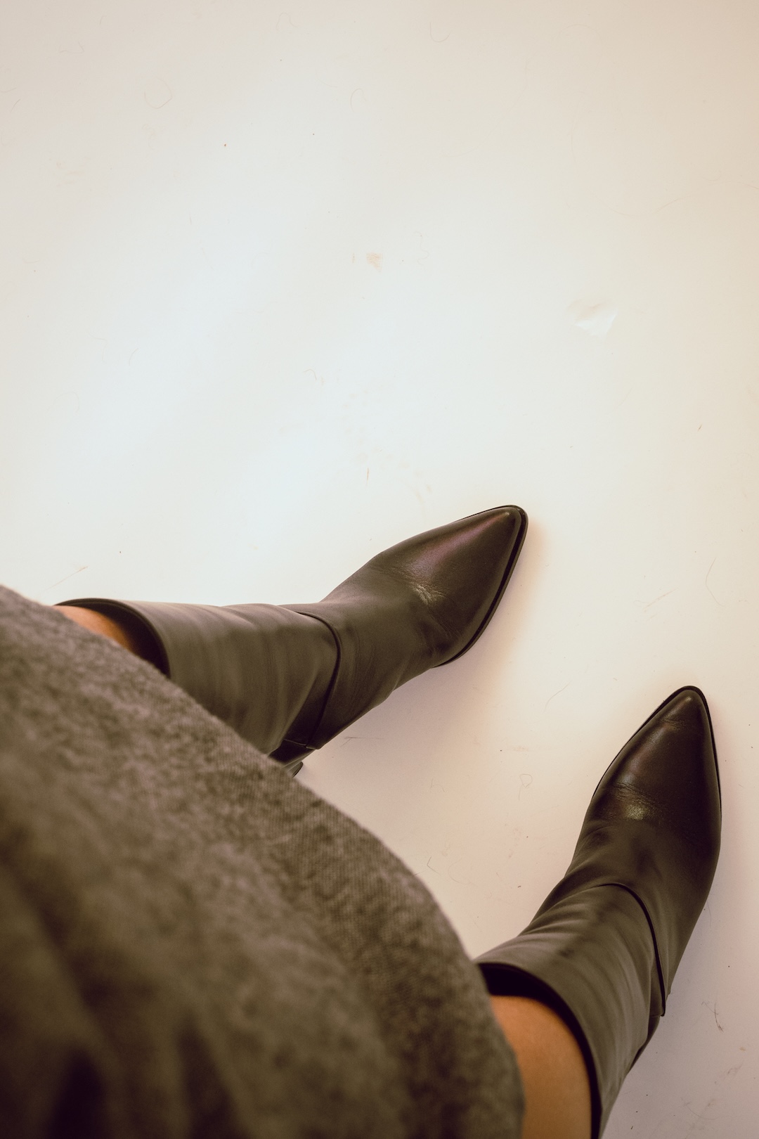 Botas alta mujer tacón medio negras