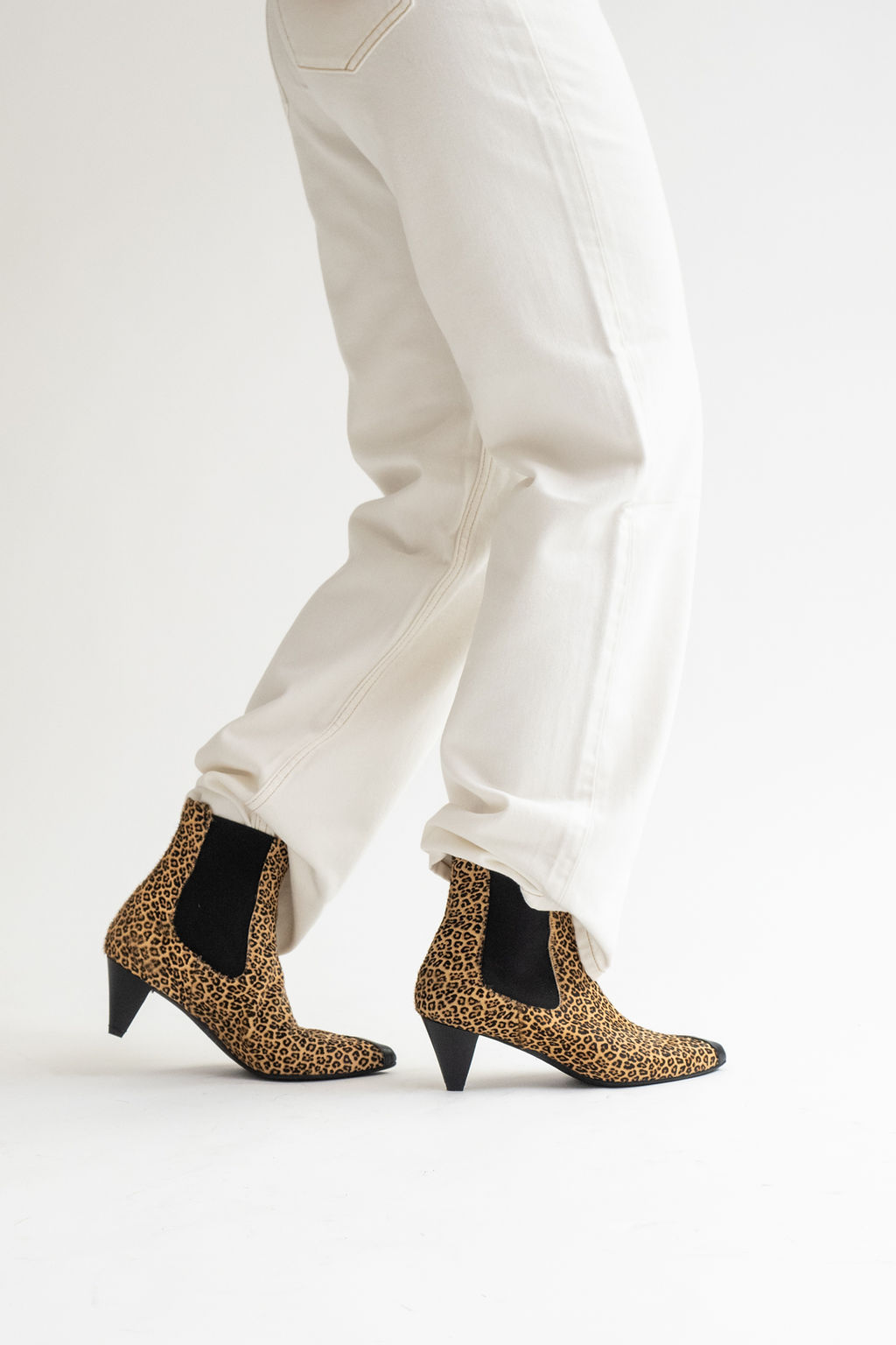 BOTÍN BELLINI LEOPARD