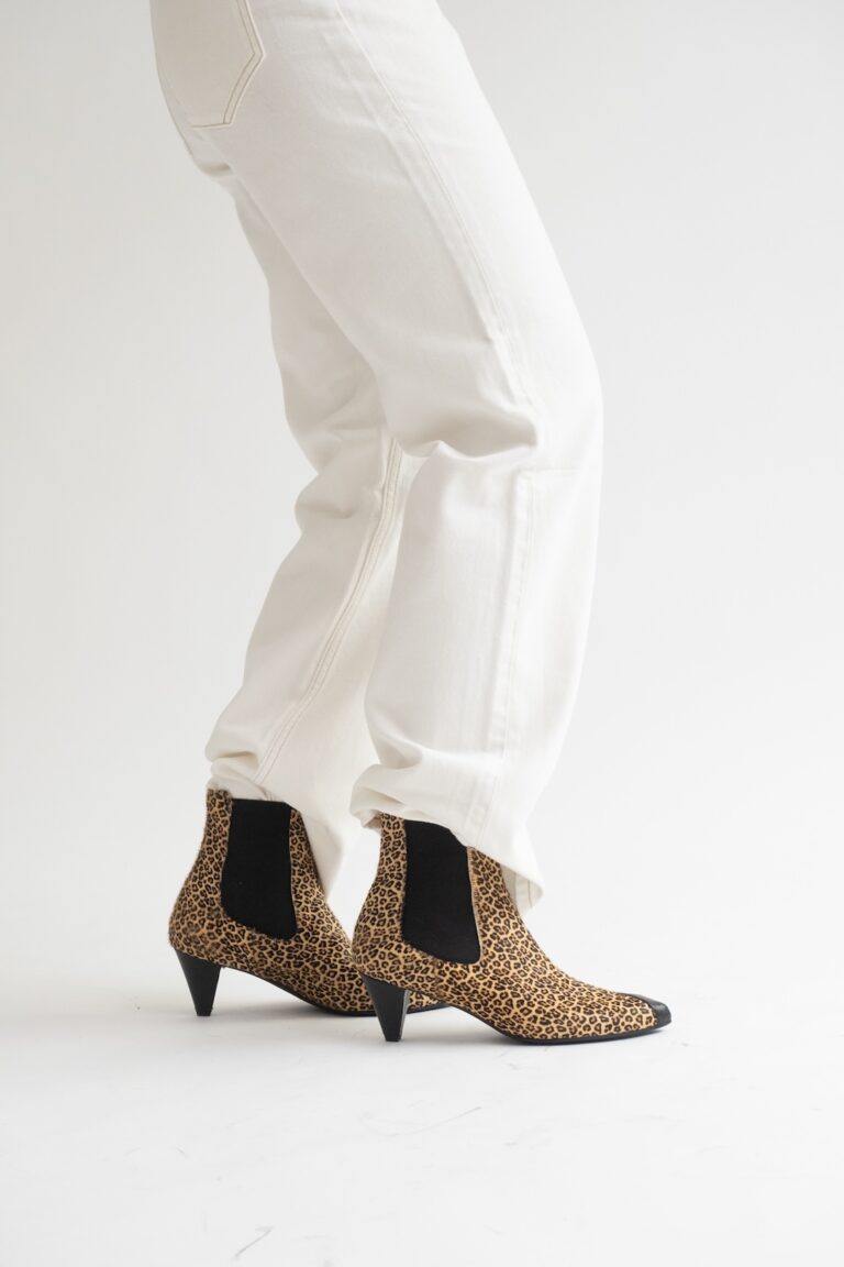 Botin Leopardo Puntera Negra Mujer