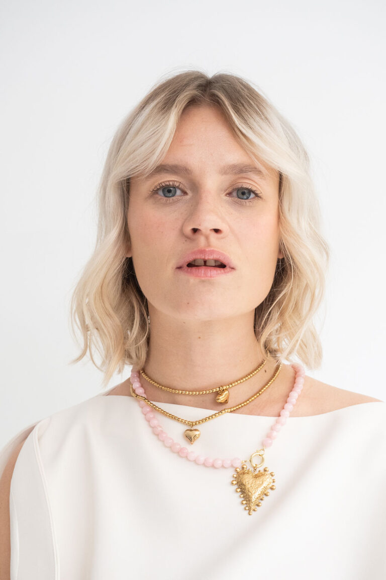 gold bead necklace heart minijpg