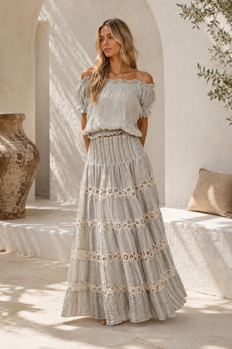 Conjunto Gris Lino bordado Falda y Top