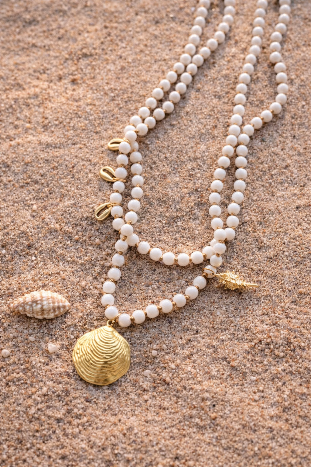 Collar Cristal Blanco Concha